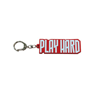 「PLAY HARD」ロゴラバーキーホルダー（ブラック / ホワイト）